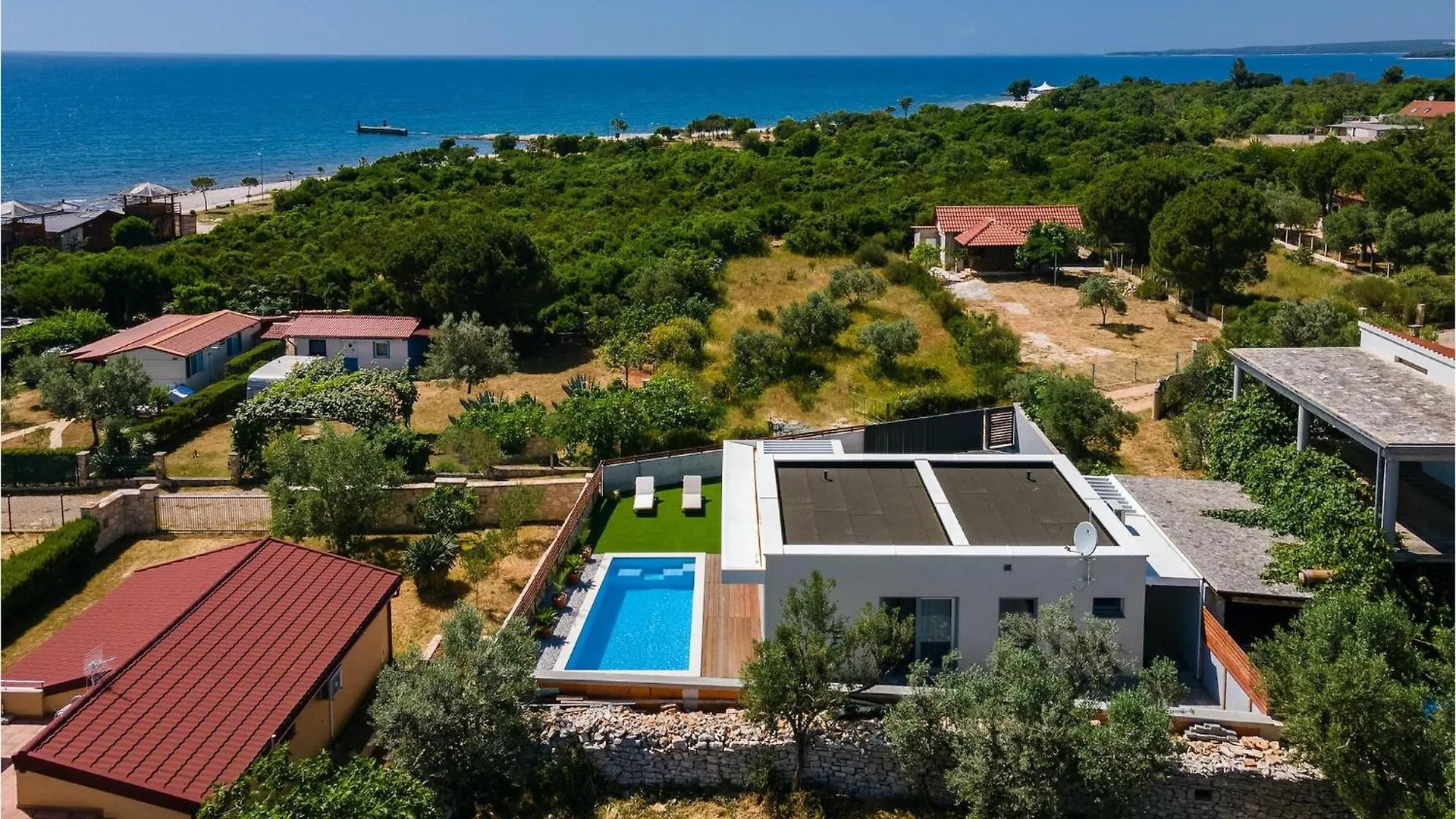 Villa Cubic Pula 0*,  Croatia